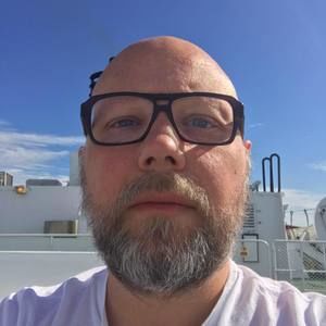 Meet your Posher, Stuart